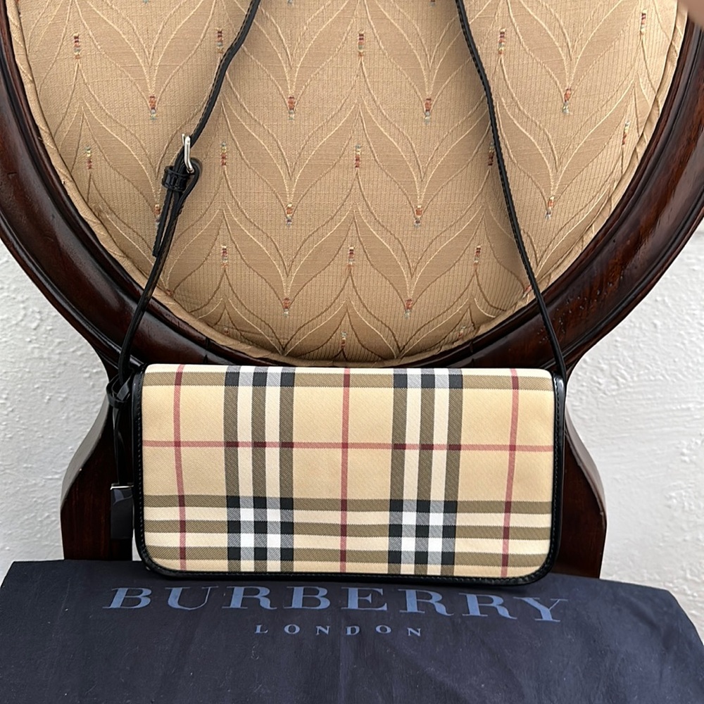 Vintage Burberry bag Sold *